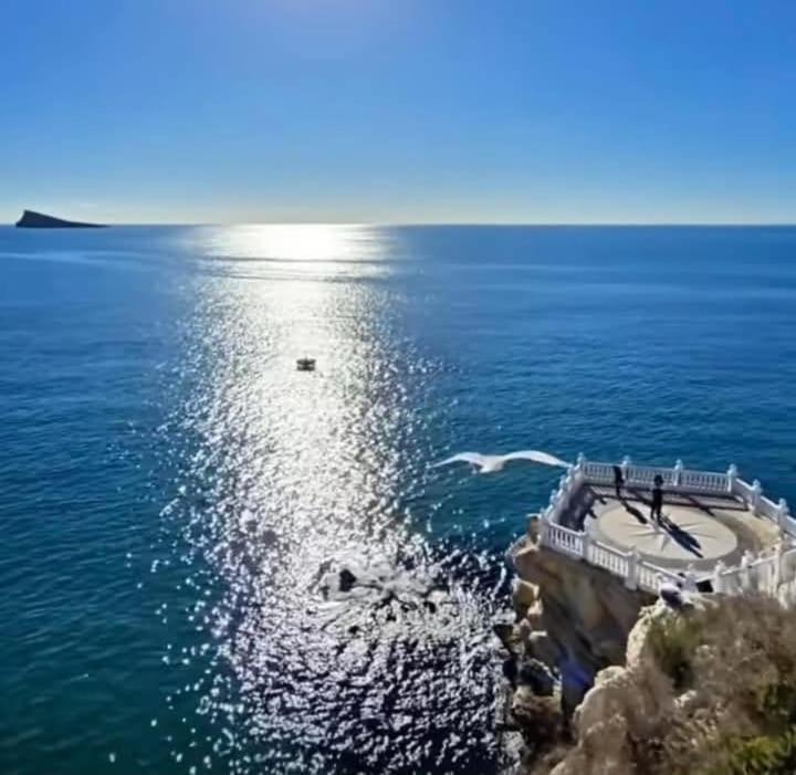 Апартаменты Coblanca 27 - Playa De Poniente Бенидорм Экстерьер фото